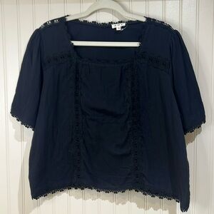 POL Women’s Square Neck Lace Trim Short Sleeve Top NWOT